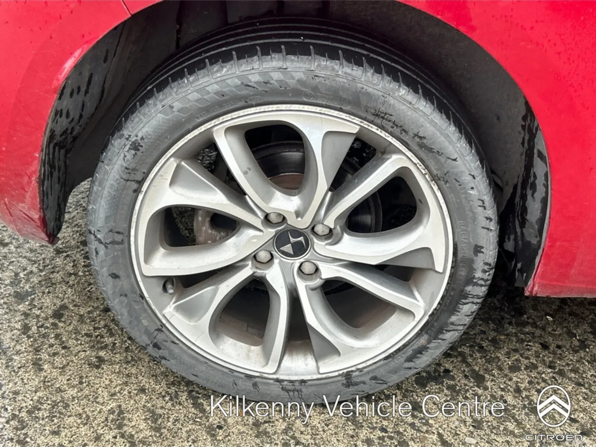 Citroen DS 4 Hatchback, Diesel, 2016, Red