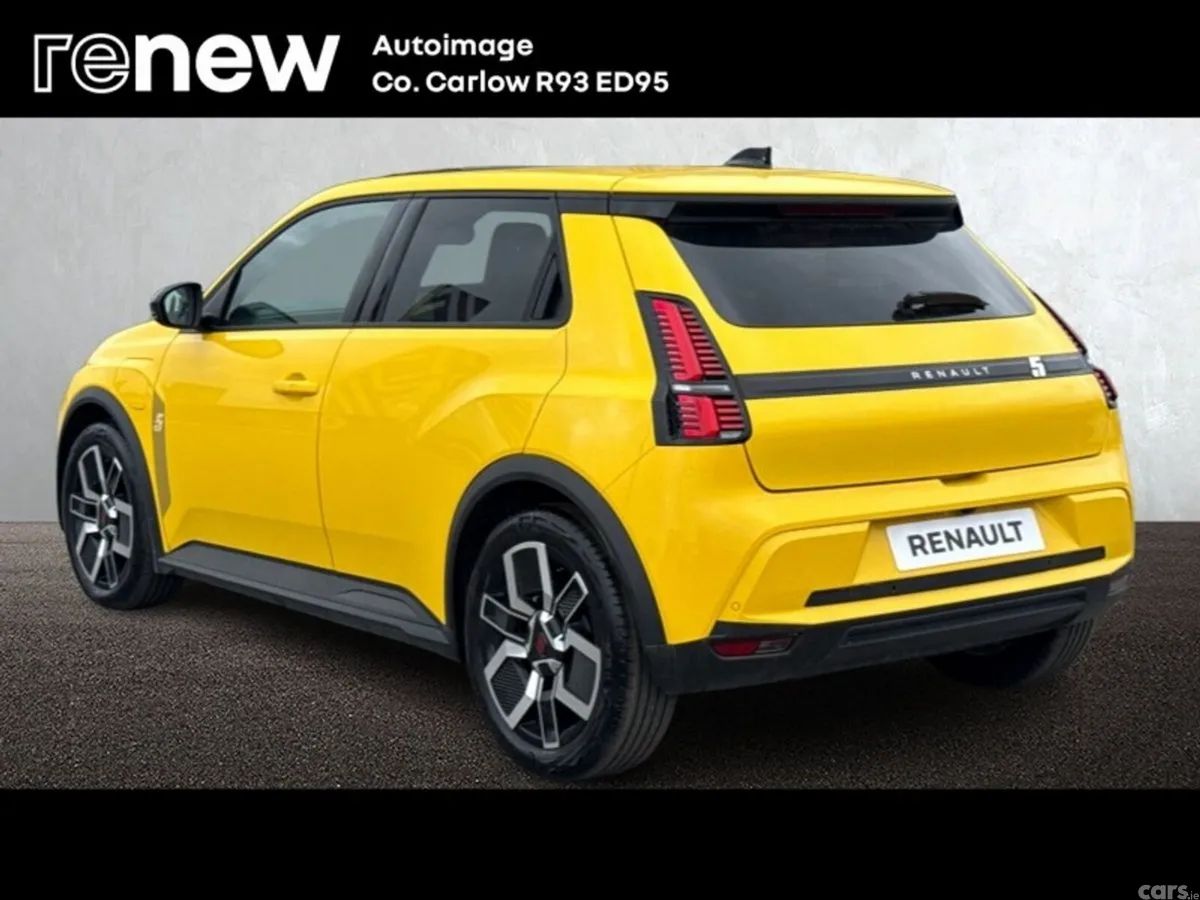 Renault 5 E-Tech Hatchback, Electric, 2026, Yellow