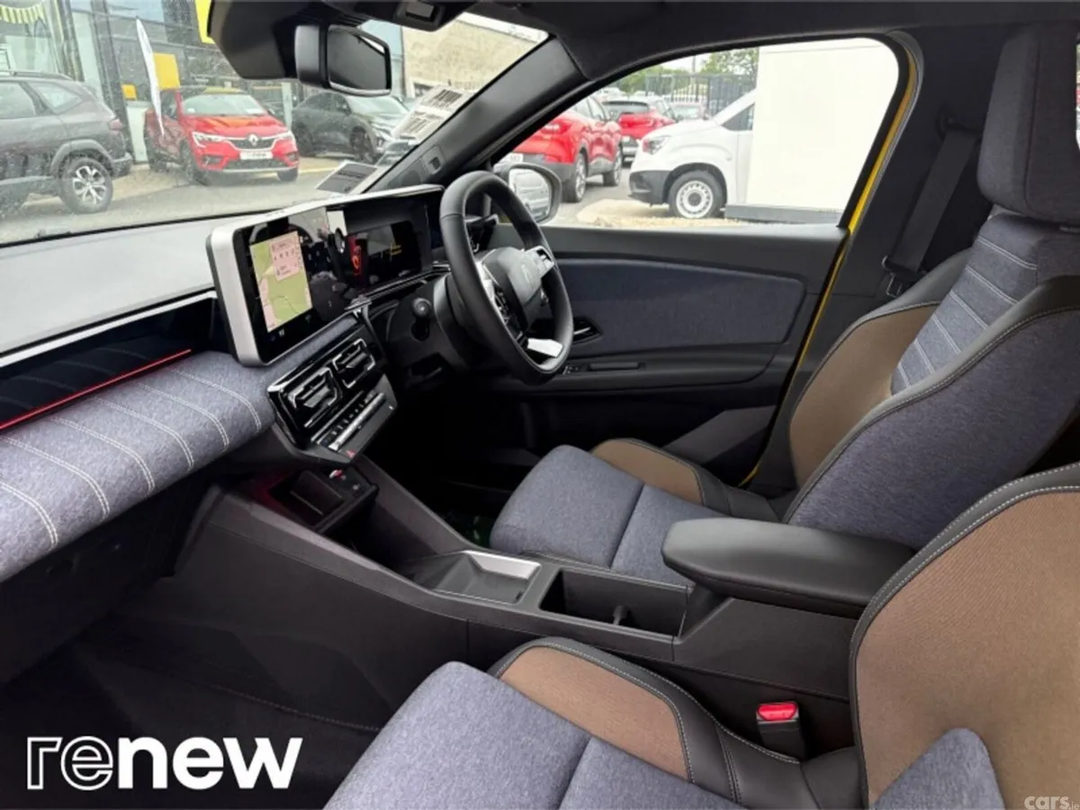 Renault 5 E-Tech Hatchback, Electric, 2026, Yellow