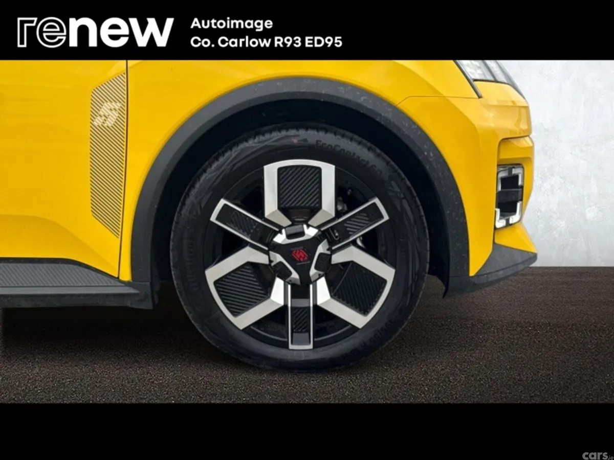 Renault 5 E-Tech Hatchback, Electric, 2026, Yellow