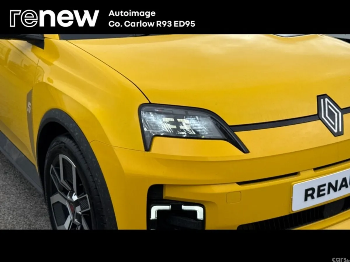 Renault 5 E-Tech Hatchback, Electric, 2026, Yellow