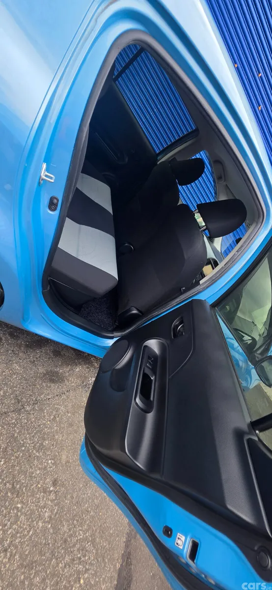 Toyota Aqua Hatchback, Petrol Hybrid, 2015, Blue