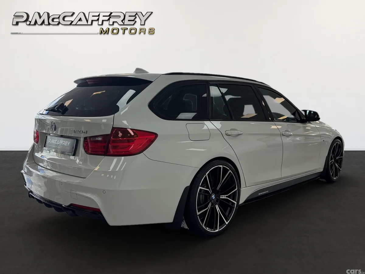 BMW 3-Series Estate, Diesel, 2015, White