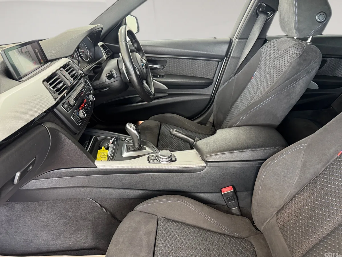 BMW 3-Series Estate, Diesel, 2015, White