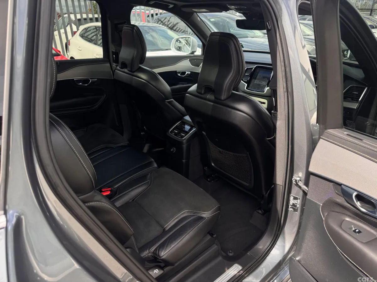 Volvo XC90 SUV, Petrol Plug-in Hybrid, 2019, Grey