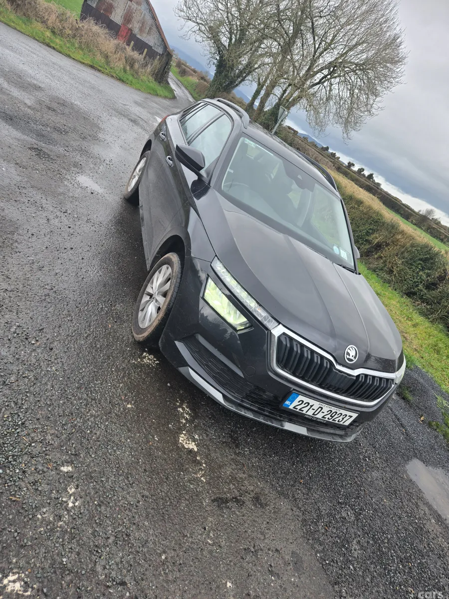 Skoda Kamiq Hatchback, Petrol, 2022, Black