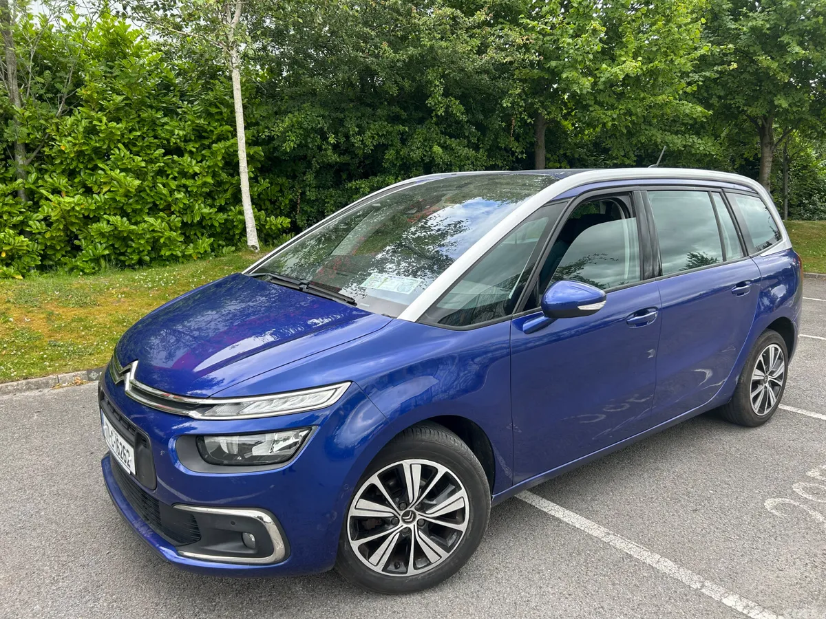 Citroen C4 Hatchback, Petrol, 2017, Blue