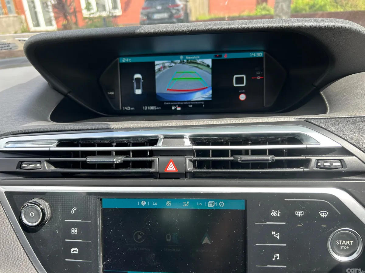 Citroen C4 Hatchback, Petrol, 2017, Blue