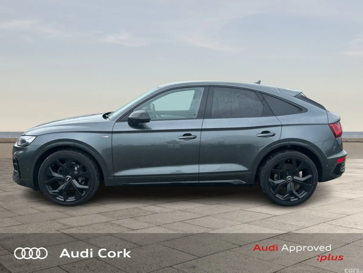 Audi Q5 Hatchback, Diesel, 2024, Grey