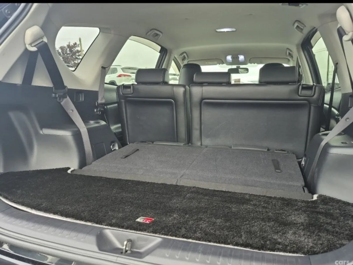 Toyota Prius MPV, Petrol Hybrid, 2018, Black