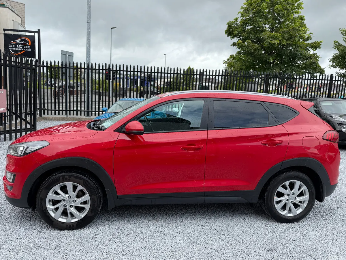 Hyundai Tucson Van, Diesel, 2019, Red