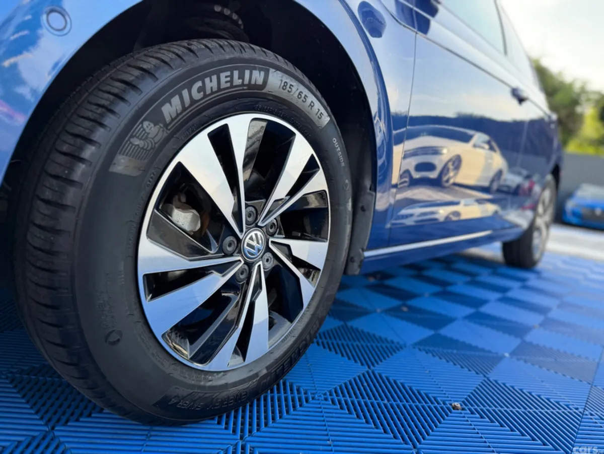 Volkswagen Polo Hatchback, Petrol, 2019, Blue