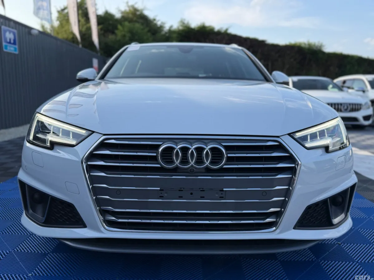 Audi A4 Estate, Petrol, 2019, White