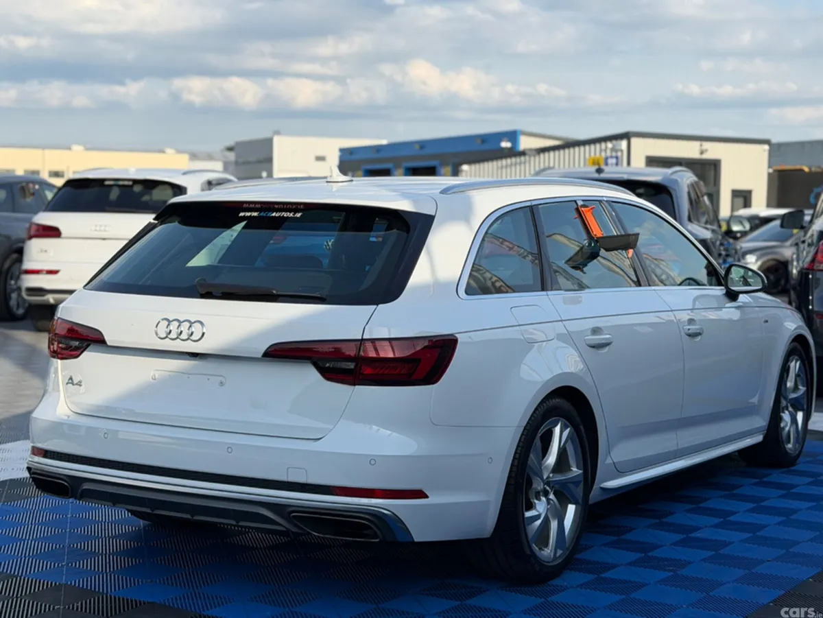 Audi A4 Estate, Petrol, 2019, White