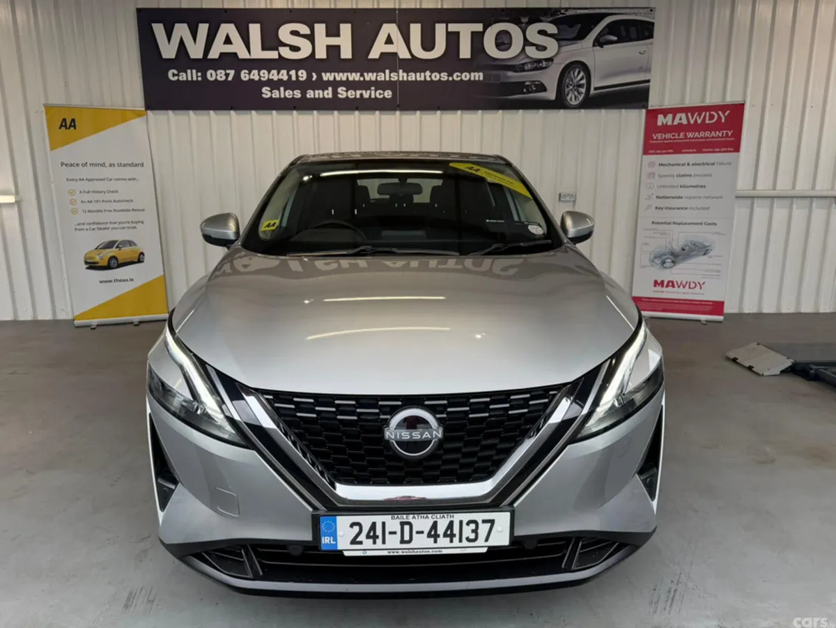 Nissan Qashqai MPV, Petrol, 2024, Grey