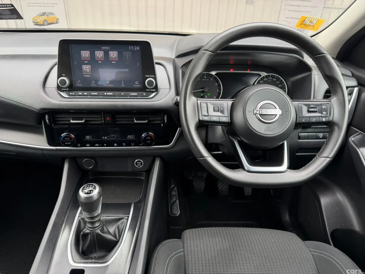 Nissan Qashqai MPV, Petrol, 2024, Grey