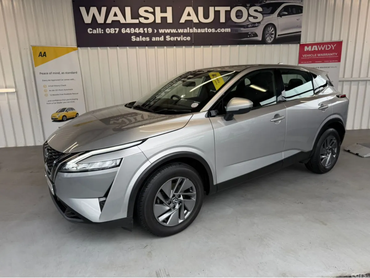 Nissan Qashqai MPV, Petrol, 2024, Grey