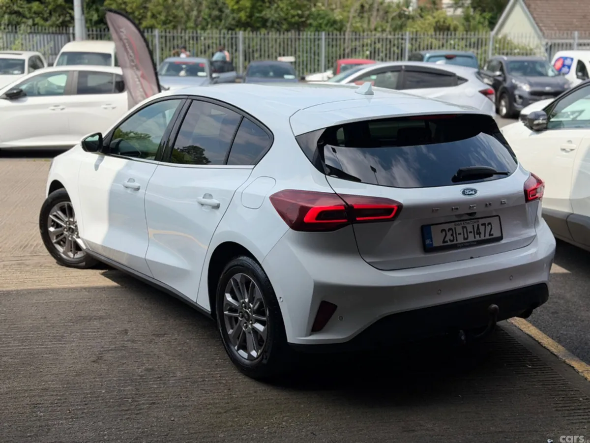 Ford Focus Hatchback, Petrol, 2023, White