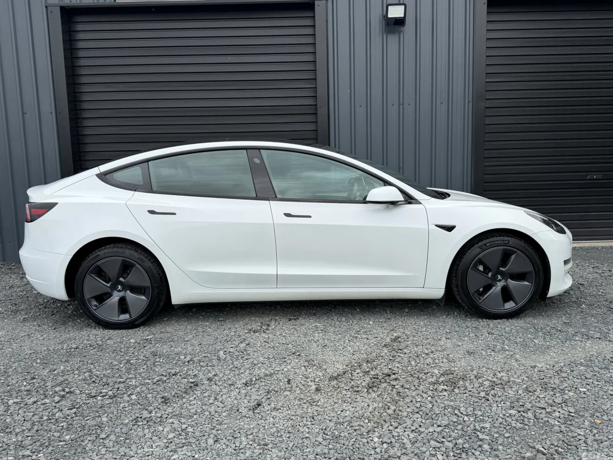 Tesla Model 3 Saloon, Electric, 2023, White