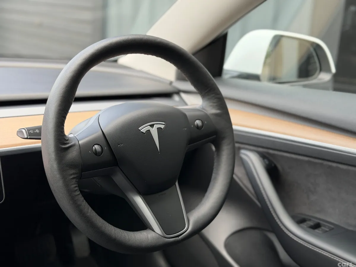 Tesla Model 3 Saloon, Electric, 2023, White