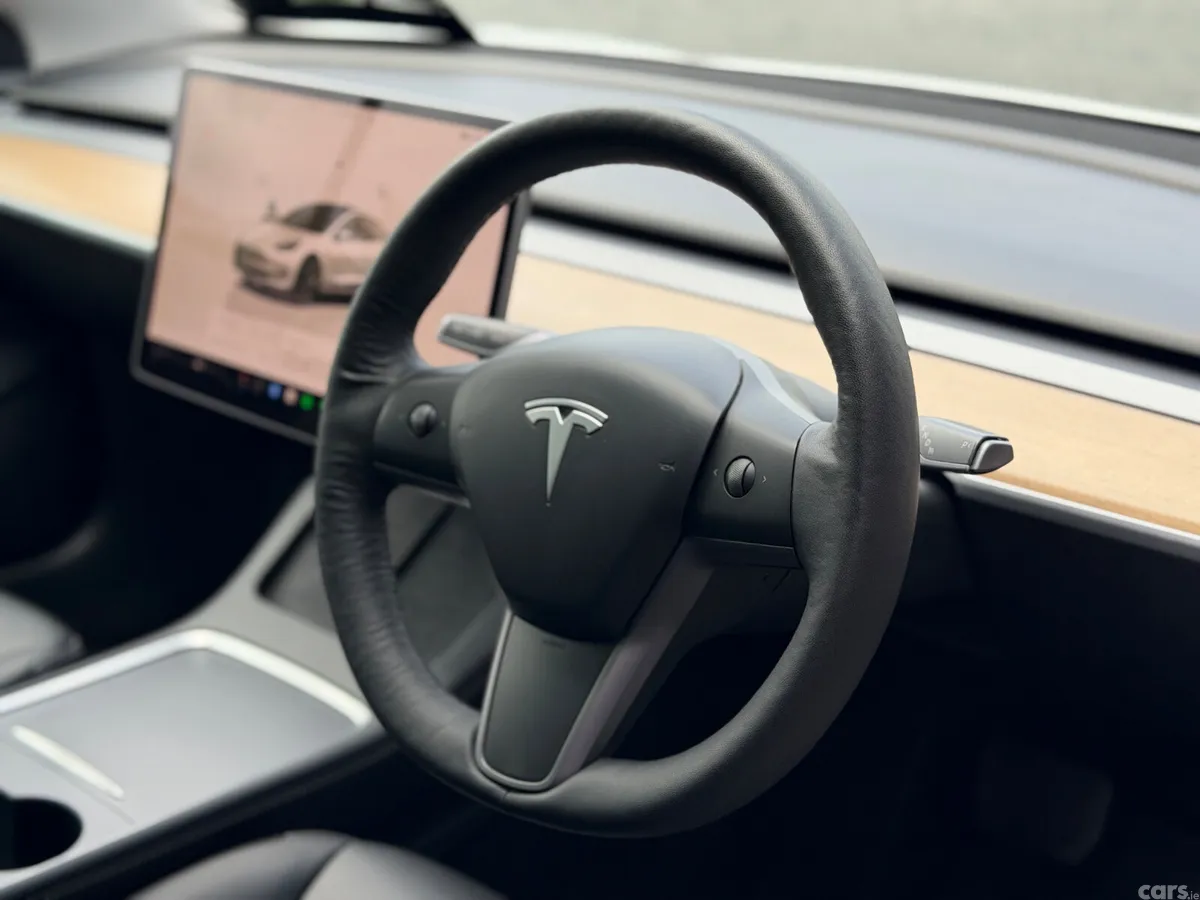 Tesla Model 3 Saloon, Electric, 2023, White