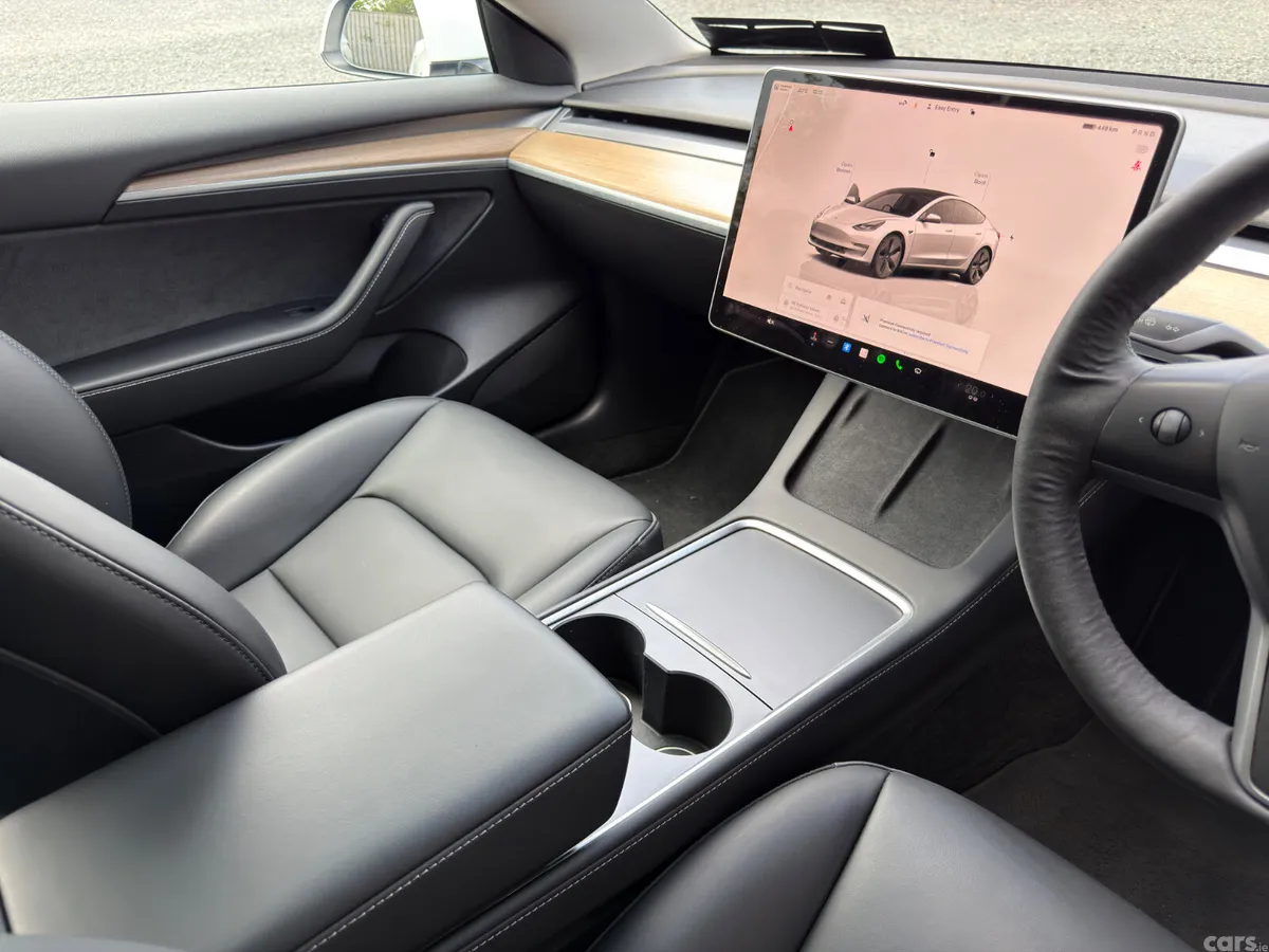 Tesla Model 3 Saloon, Electric, 2023, White