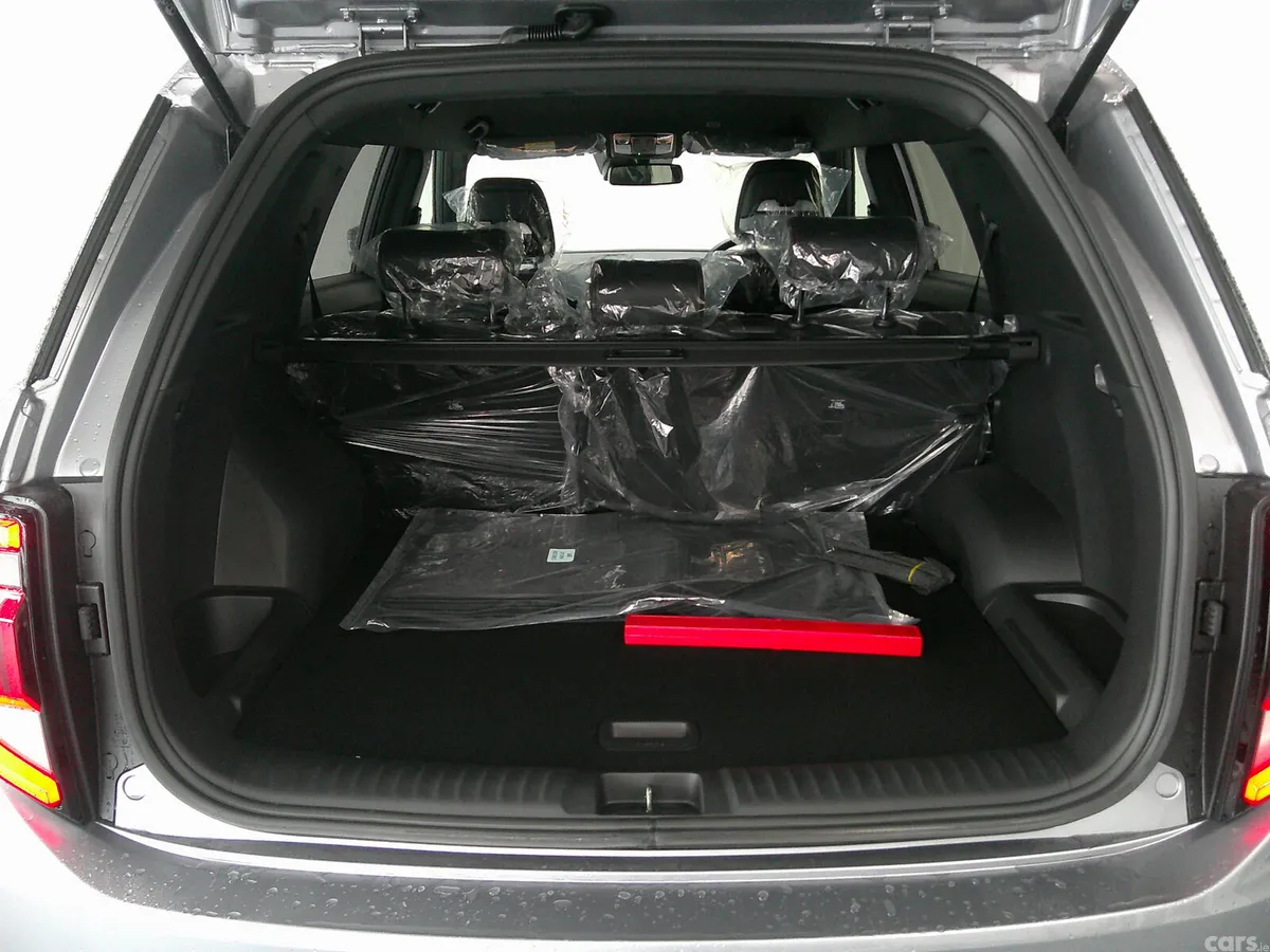 KGM Torres SUV, Petrol Hybrid, 2026, Silver
