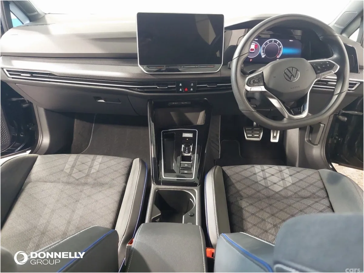 Volkswagen Golf Hatchback, Petrol, 2025, Black