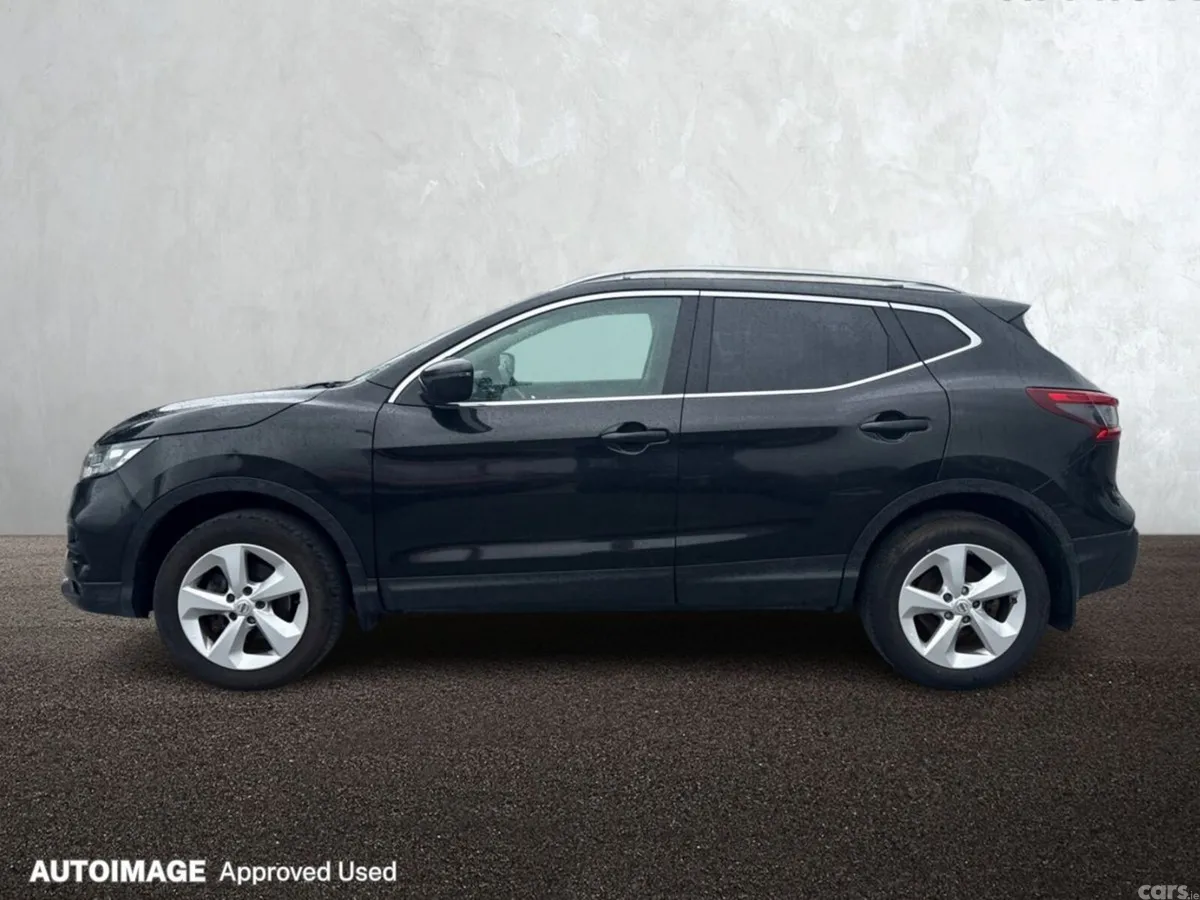 Nissan Qashqai MPV, Diesel, 2018, Black