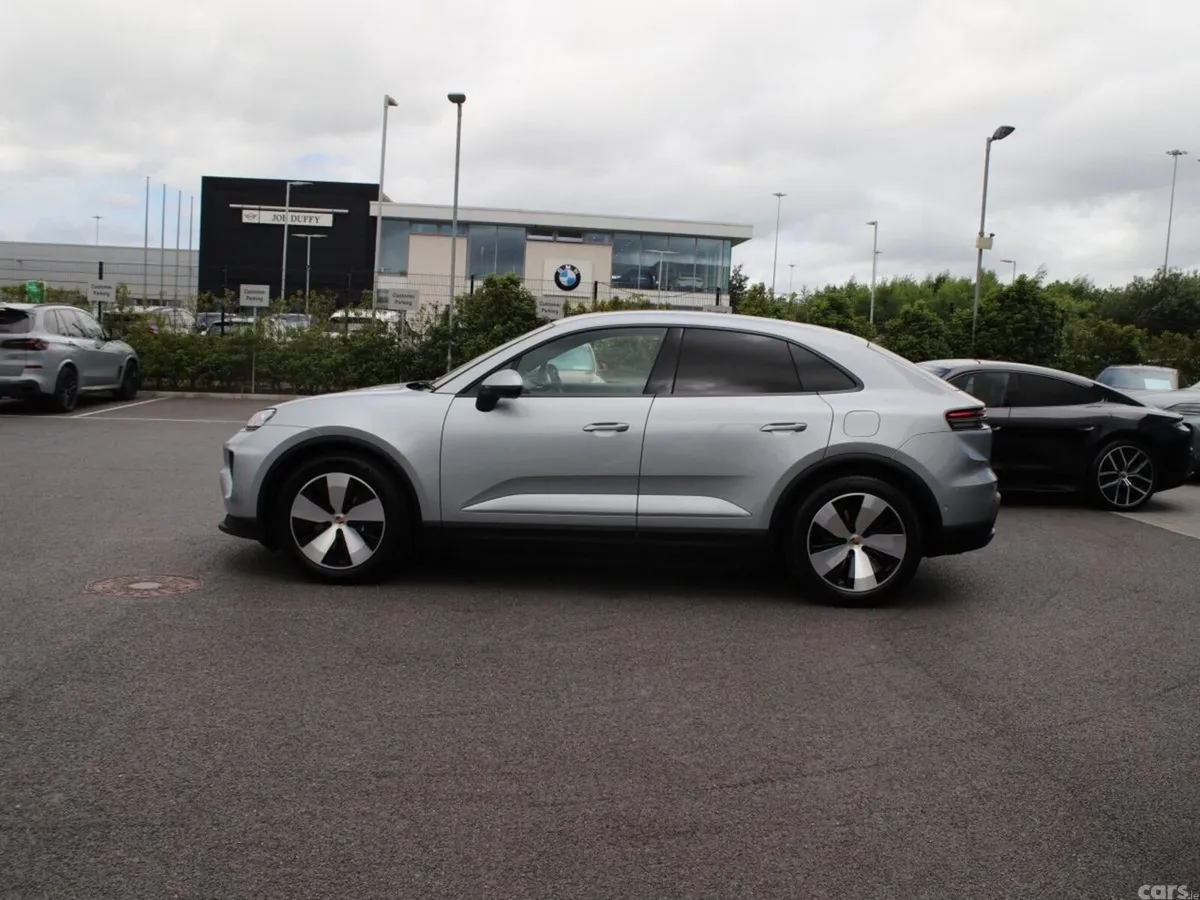 Porsche Macan SUV, Electric, 2026, Silver