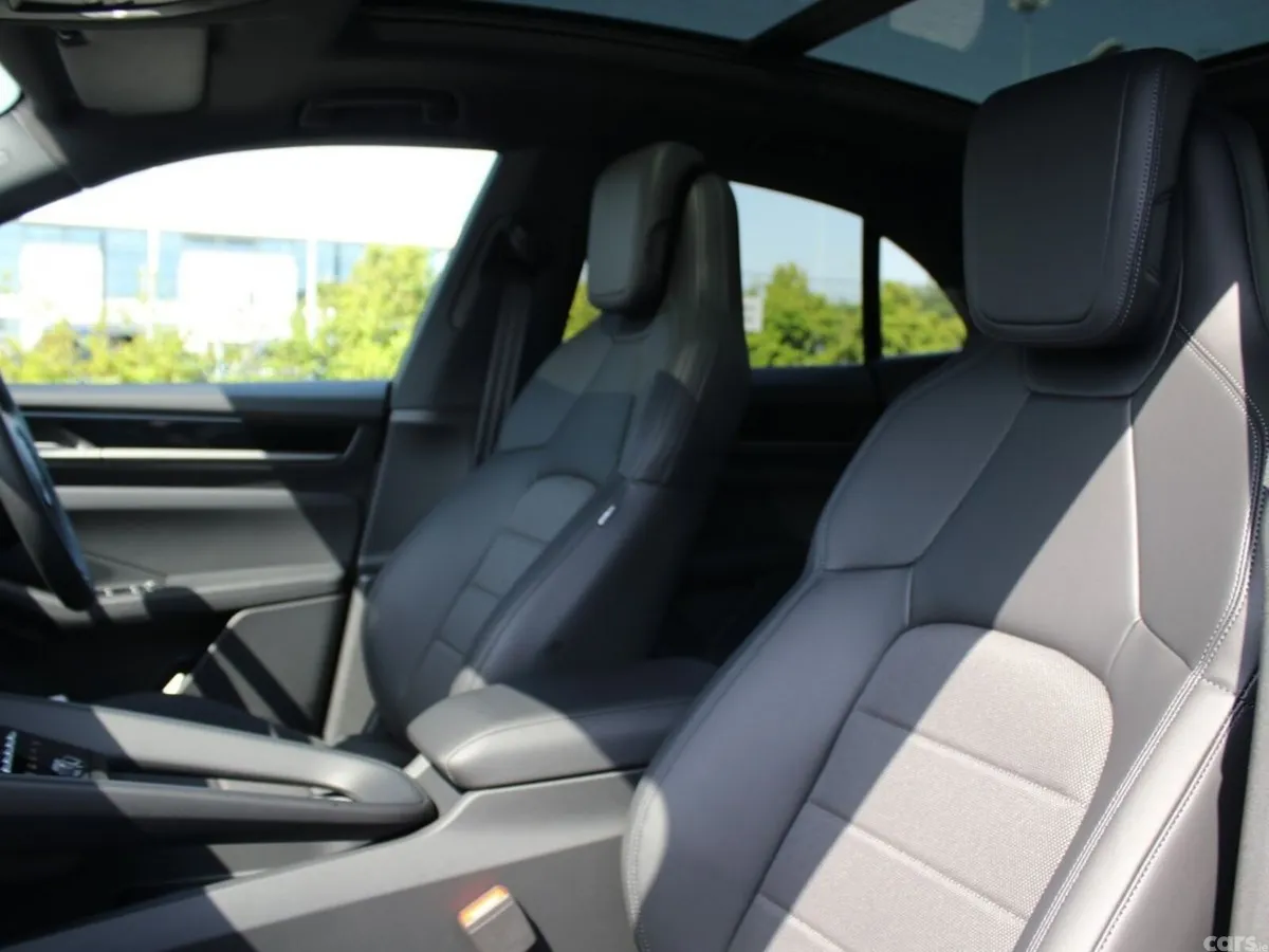 Porsche Macan SUV, Electric, 2026, Silver
