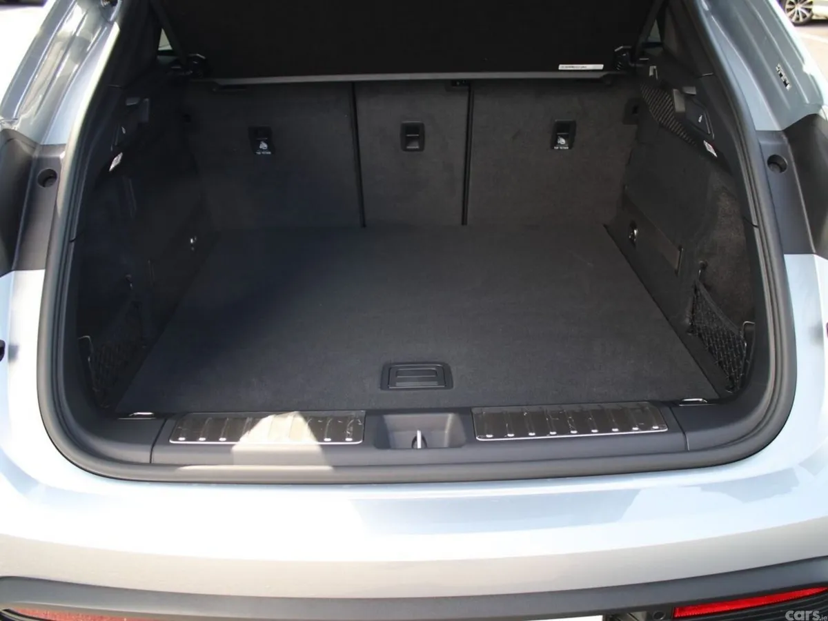 Porsche Macan SUV, Electric, 2026, Silver