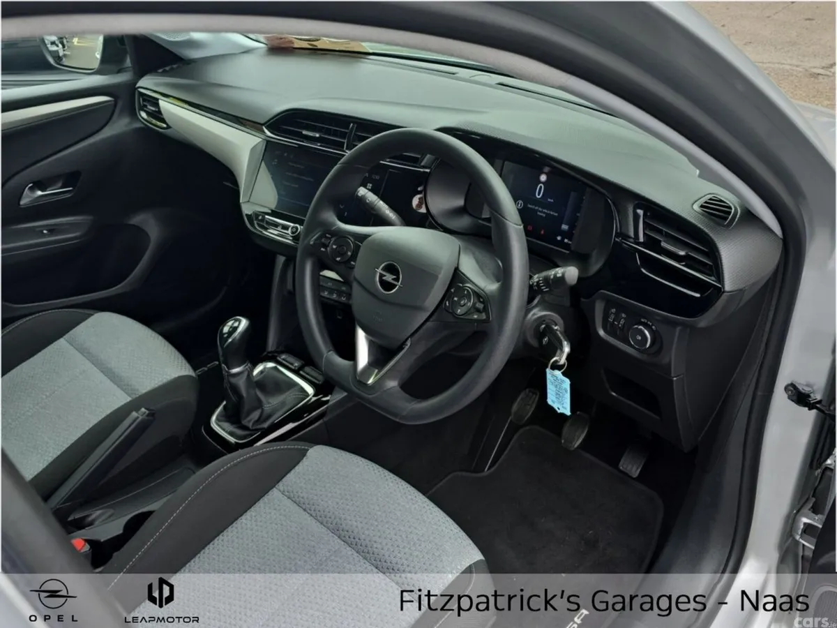 Opel Corsa Hatchback, Petrol, 2024, Grey