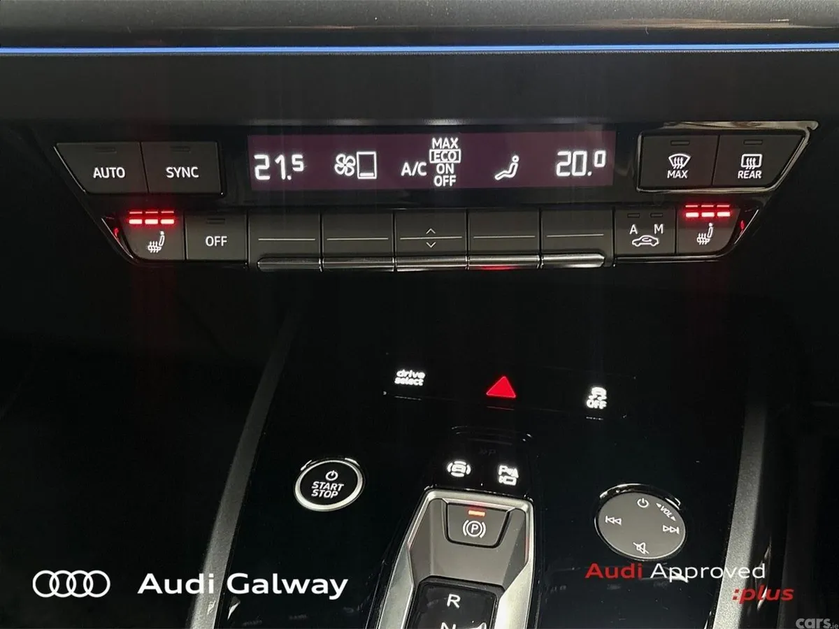 Audi Q4 e-tron SUV, Electric, 2025, Blue