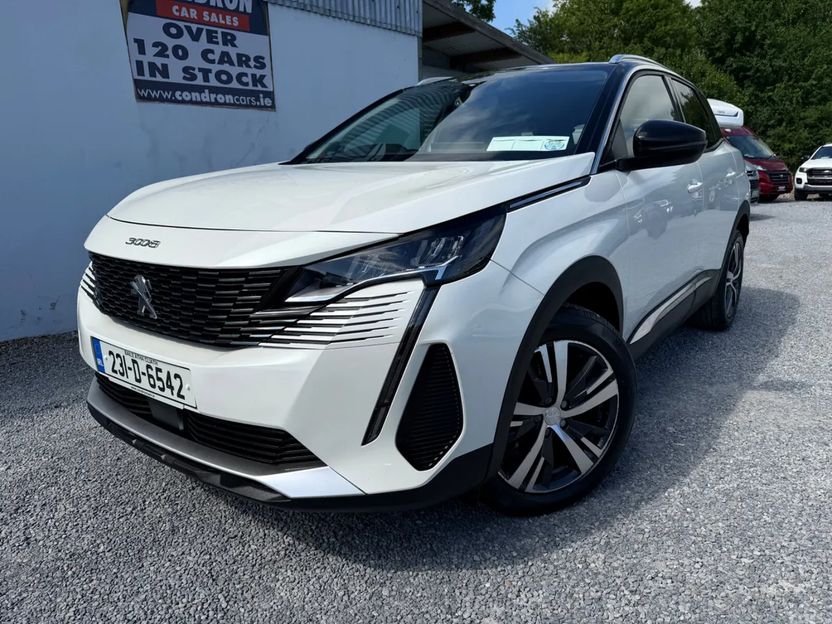 Peugeot 3008 MPV, Diesel, 2023, White