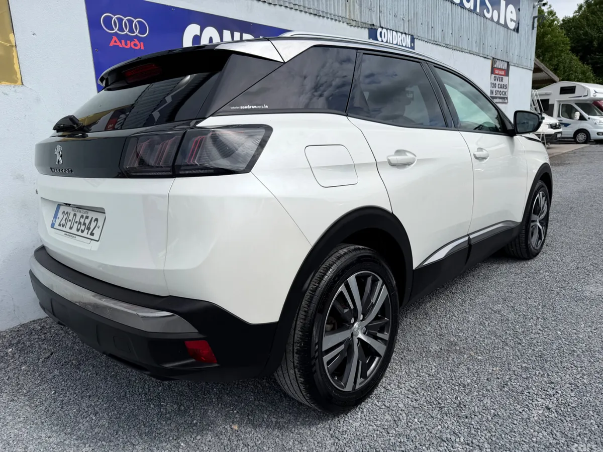 Peugeot 3008 MPV, Diesel, 2023, White