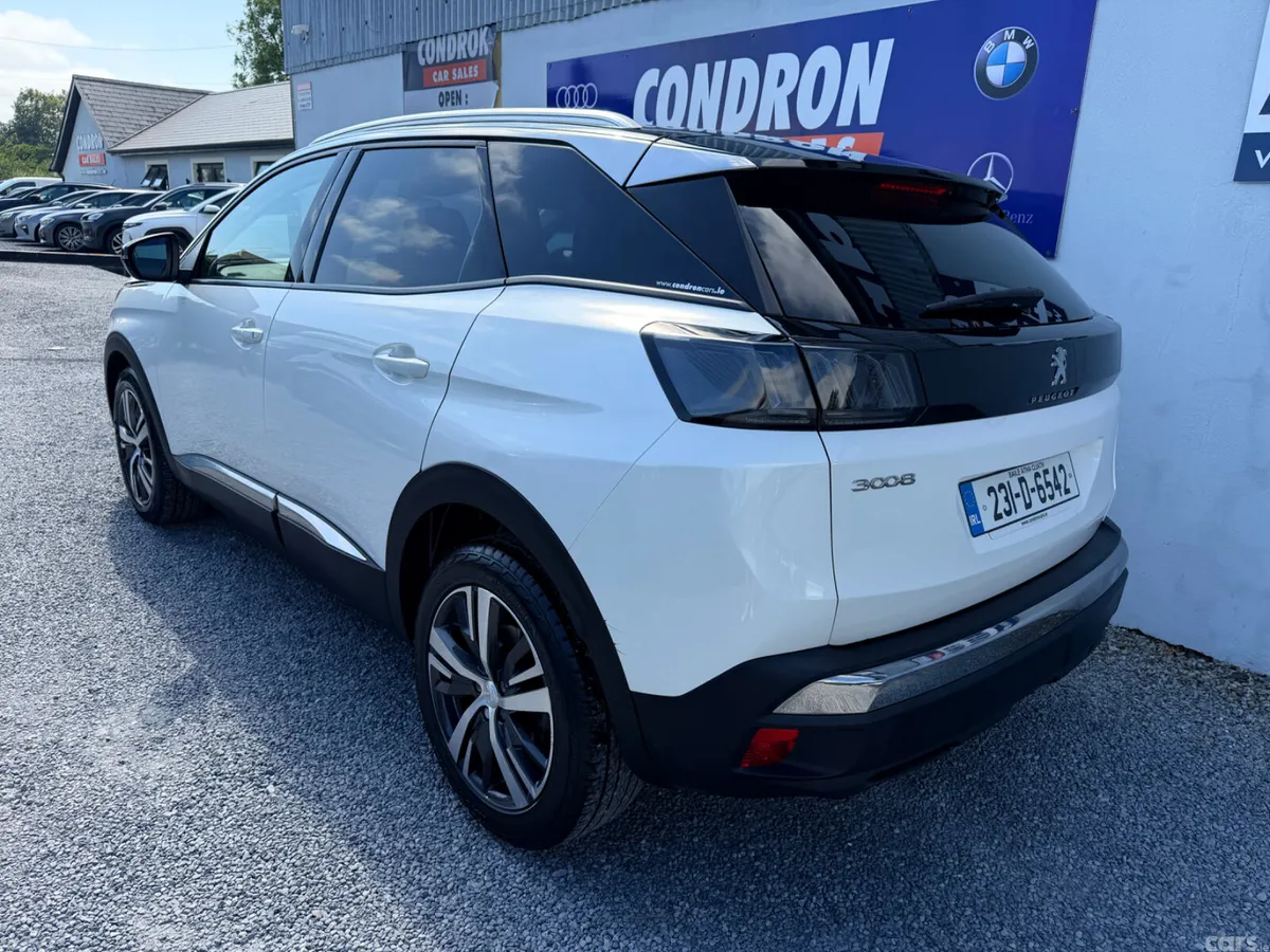 Peugeot 3008 MPV, Diesel, 2023, White