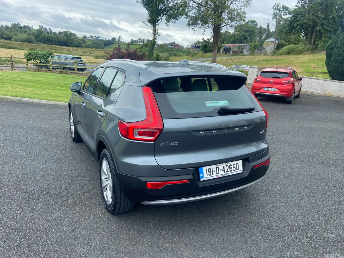 Volvo XC40 SUV, Diesel, 2019, Grey
