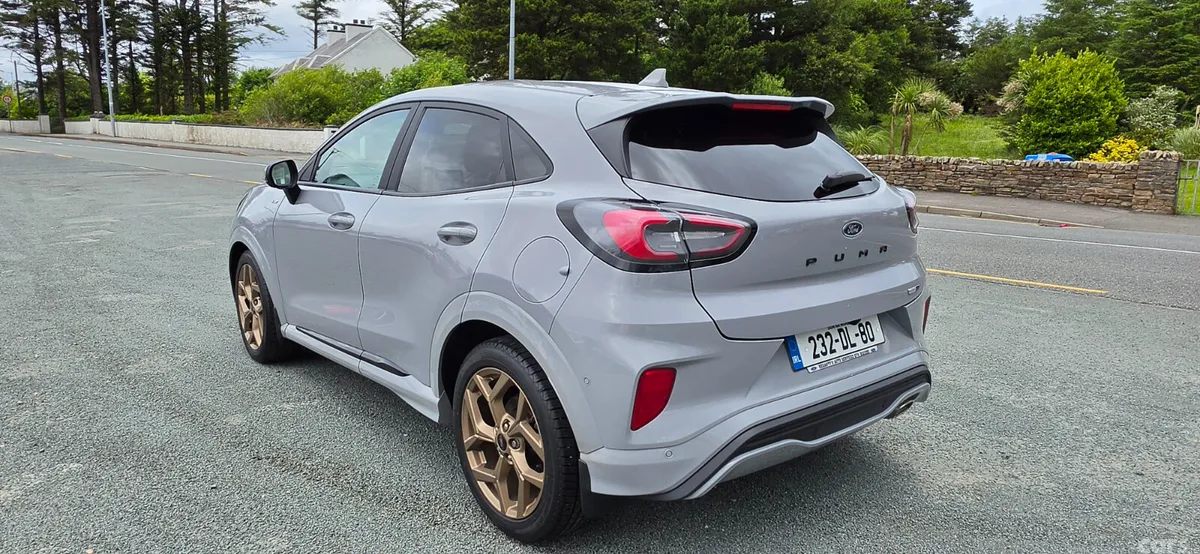 Ford Puma MPV, Petrol, 2023, Grey