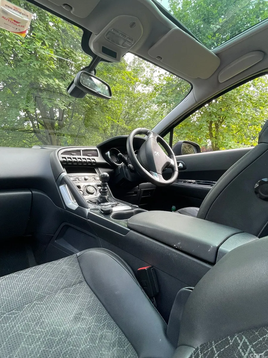 Peugeot 3008 SUV, Diesel, 2016, Black