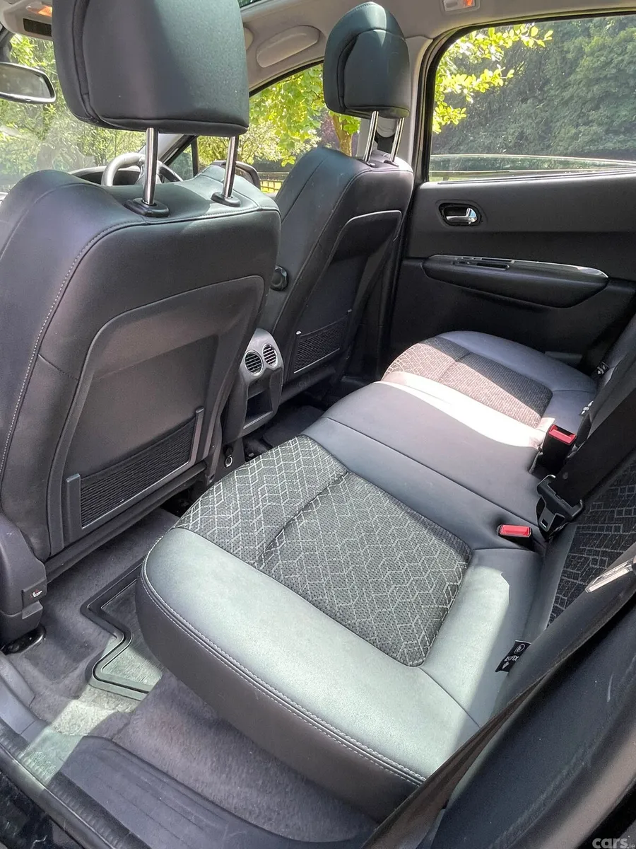 Peugeot 3008 SUV, Diesel, 2016, Black