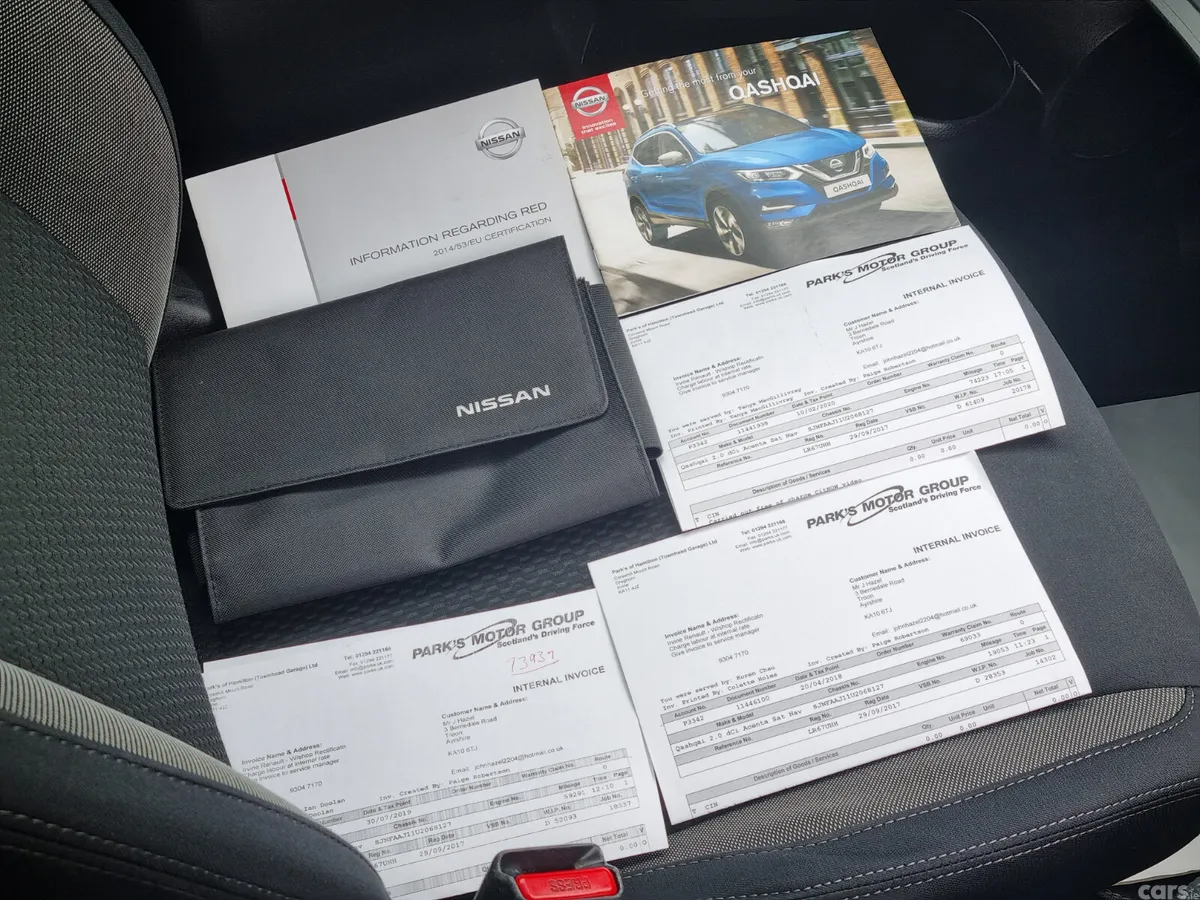 Nissan Qashqai SUV, Diesel, 2017, Grey
