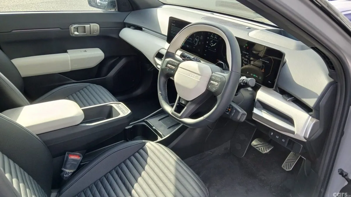 Kia EV4 Hatchback, Electric, 2026, Grey