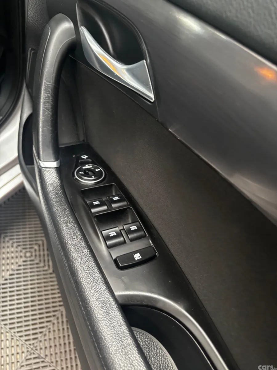 Hyundai i40 Estate/Jeep, Diesel, 2014, Silver