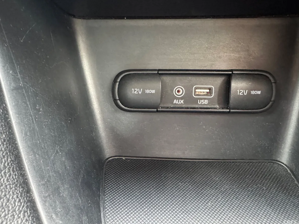 Kia Sportage SUV, Diesel, 2016, Red