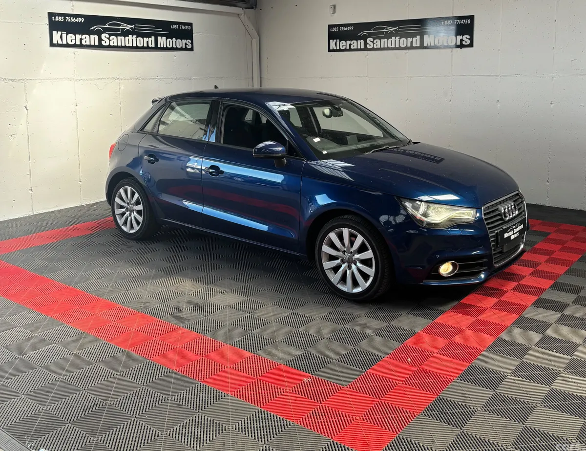 Audi A1 Hatchback, Petrol, 2014, Blue