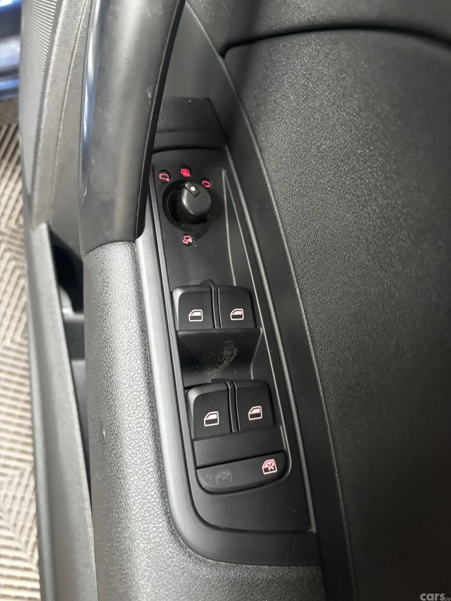 Audi A1 Hatchback, Petrol, 2014, Blue