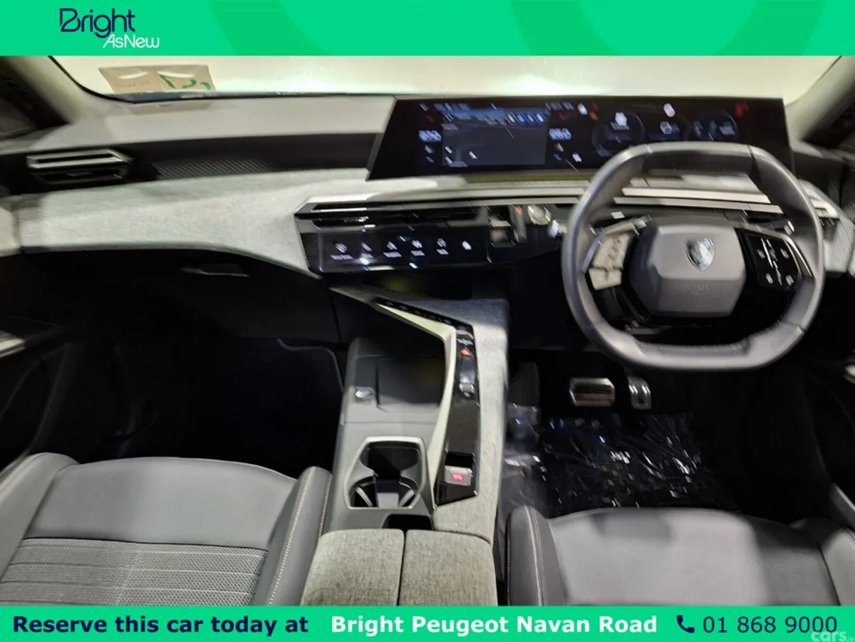 Peugeot 3008 MPV, Petrol, 2026, Blue