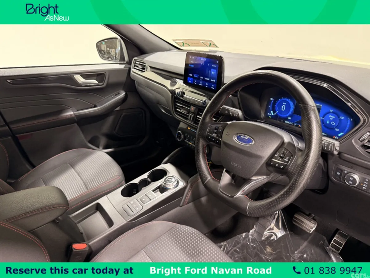 Ford Kuga MPV, Petrol Plug-in Hybrid, 2023, Black