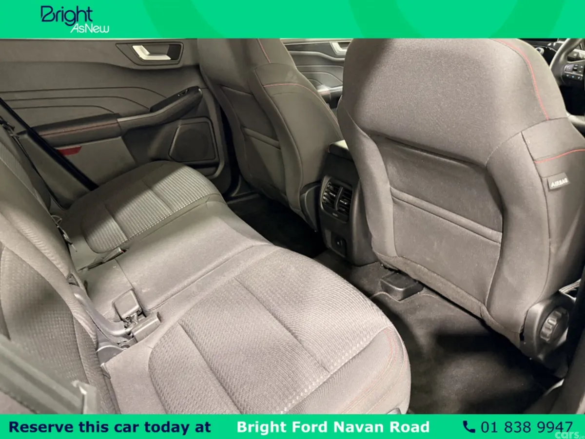Ford Kuga MPV, Petrol Plug-in Hybrid, 2023, Black